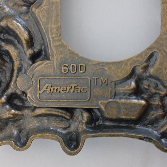 Vintage looking electrical plate covers seven pieces - Picture 4 of 6